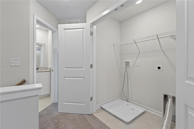 7618 Clayton Avenue, Coopersburg Boro, PA 18036