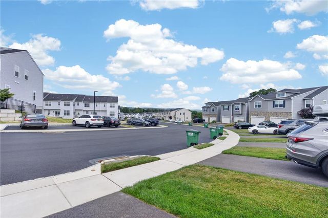 7618 Clayton Avenue, Coopersburg Boro, PA 18036