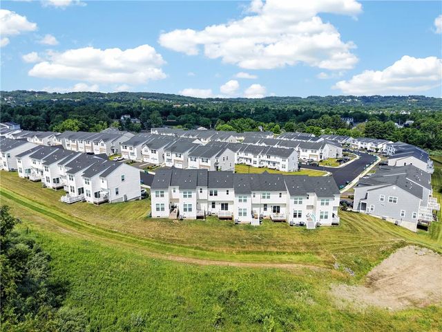 7618 Clayton Avenue, Coopersburg Boro, PA 18036