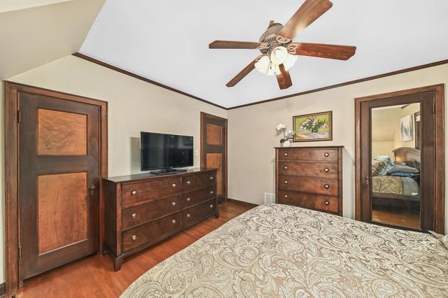2473 N 84th STREET, Wauwatosa, WI 53226