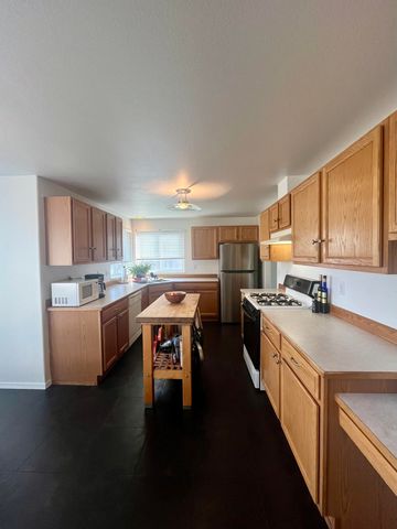 2518 Sari Drive, Klamath Falls, OR 97601