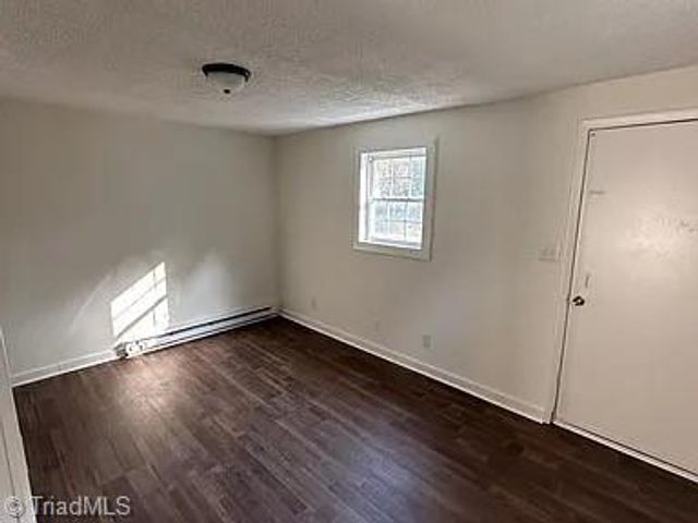 1911 Francis Street, Winston-salem, NC 27107