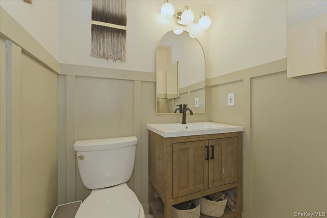 379 W Broadway B, Long Beach, NY 11561