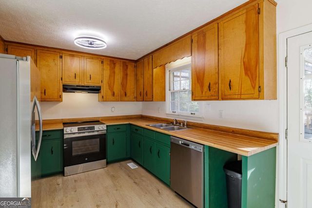 135 Longbranch Court, Athens, GA 30605