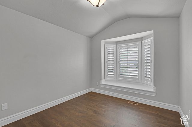 5575 S 1350 E, South Ogden, UT 84403