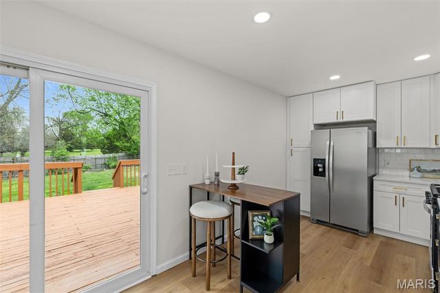 32 Queensboro Drive, St Peters, MO 63376