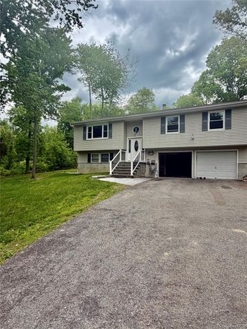 46 Rogers Road, Hyde Park, NY 12538