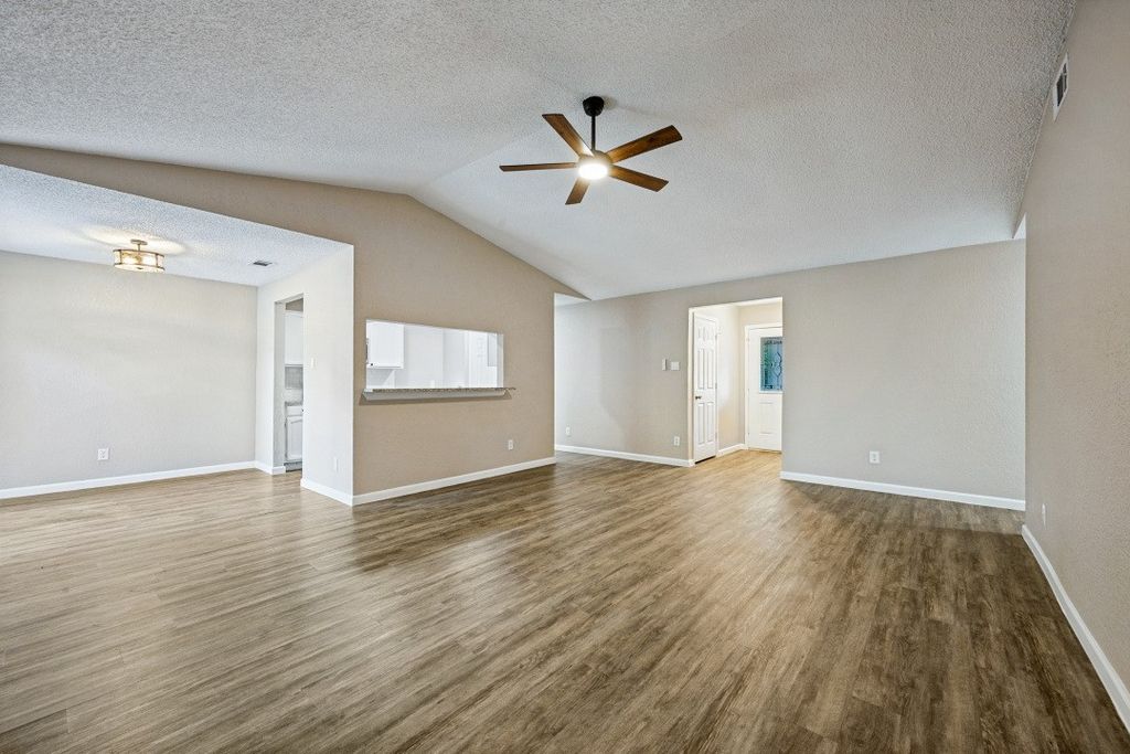 1509 Caplin Drive, Arlington, TX 76018 — photo 4