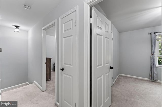 9040 ROSEWALL CT, Springfield, VA 22152