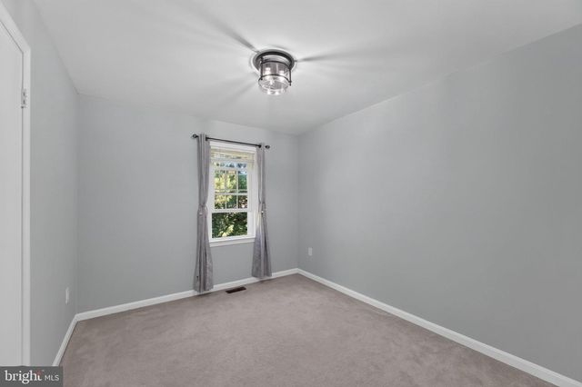 9040 ROSEWALL CT, Springfield, VA 22152