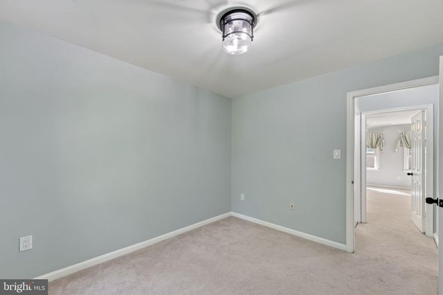 9040 ROSEWALL CT, Springfield, VA 22152