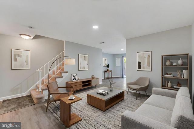 9040 ROSEWALL CT, Springfield, VA 22152