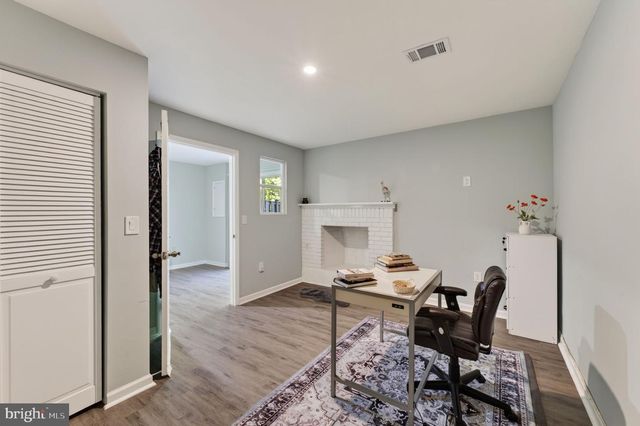 9040 ROSEWALL CT, Springfield, VA 22152