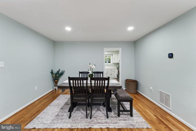 9040 ROSEWALL CT, Springfield, VA 22152