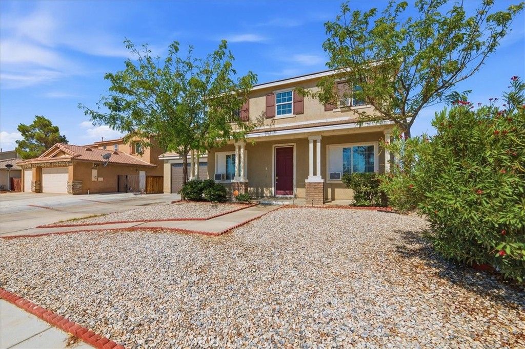 Image 2 of property listing at 15290 Alexandria, Adelanto, CA 92301