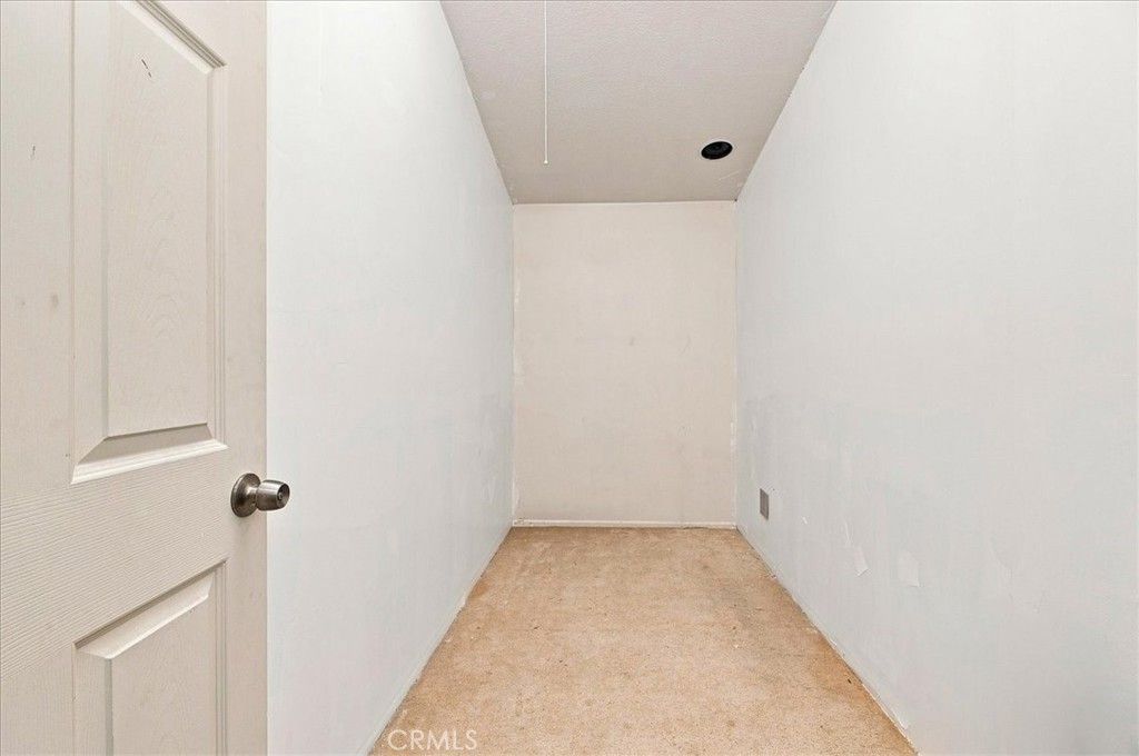 Image 26 of property listing at 15290 Alexandria, Adelanto, CA 92301