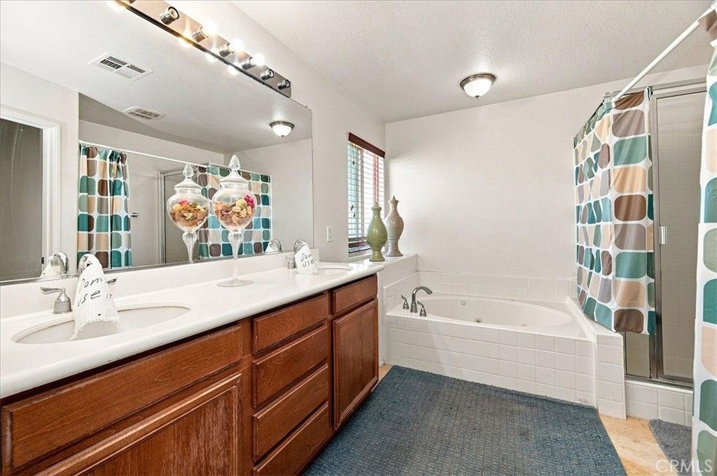 Image 29 of property listing at 15290 Alexandria, Adelanto, CA 92301