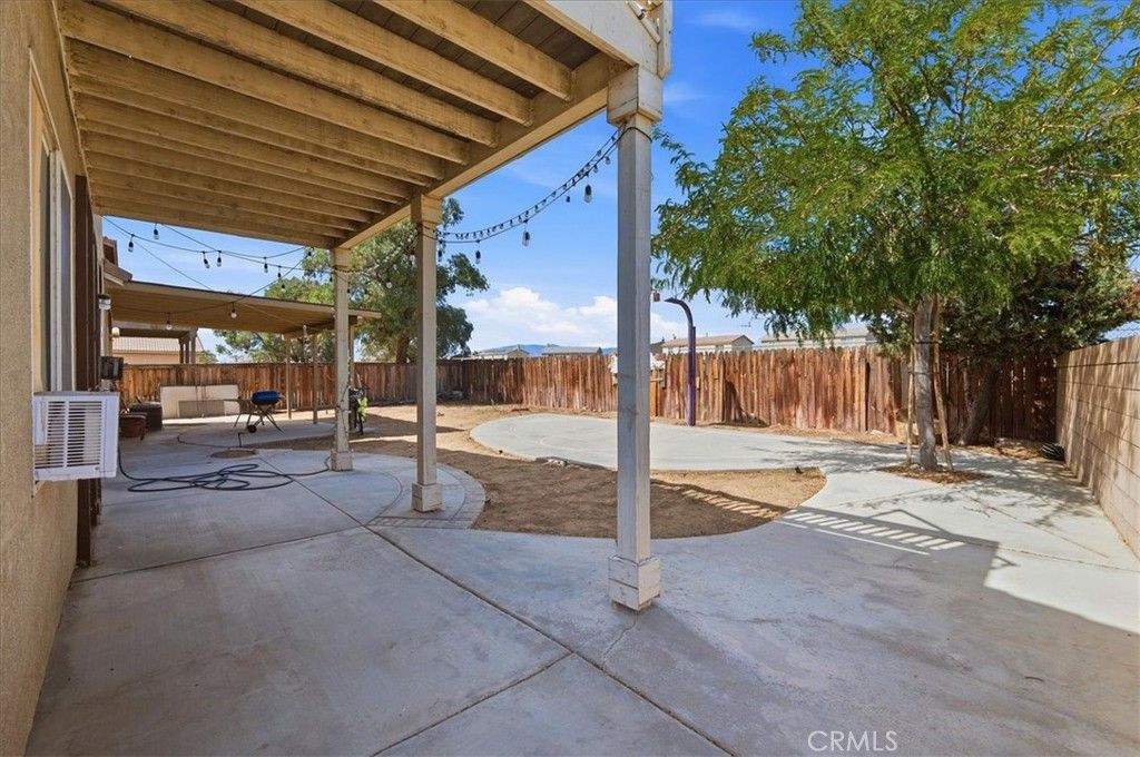 Image 30 of property listing at 15290 Alexandria, Adelanto, CA 92301