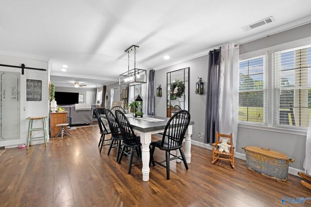 2218 Highpoint Road, Albertville, AL 35950