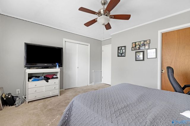 2218 Highpoint Road, Albertville, AL 35950