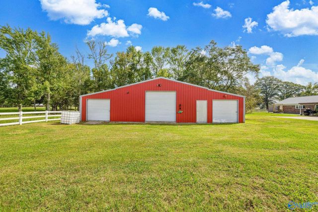 2218 Highpoint Road, Albertville, AL 35950