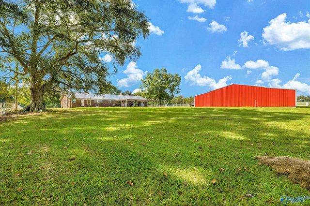 2218 Highpoint Road, Albertville, AL 35950