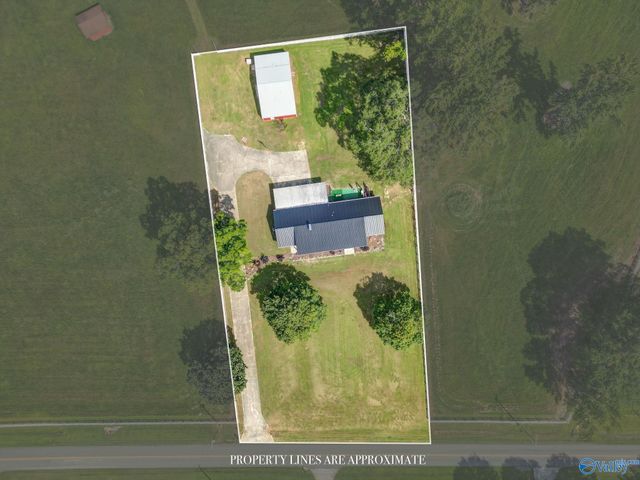 2218 Highpoint Road, Albertville, AL 35950