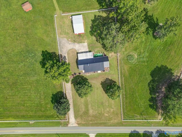 2218 Highpoint Road, Albertville, AL 35950