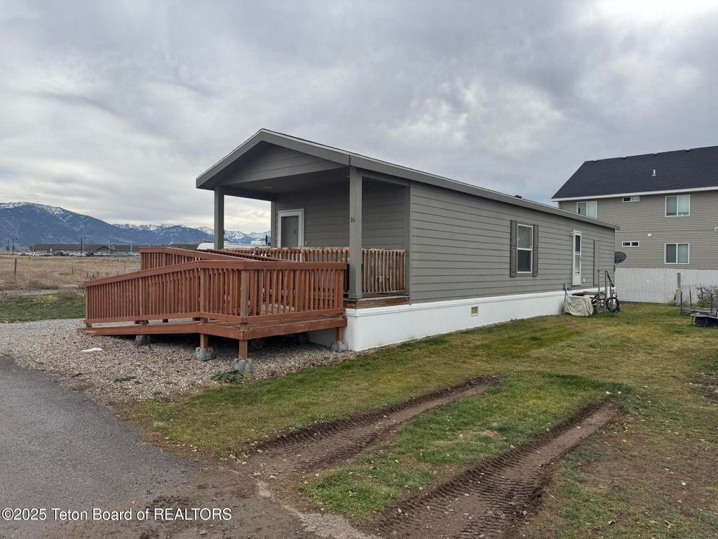392 MAIN Street 16, Thayne, WY 83127 photo 11