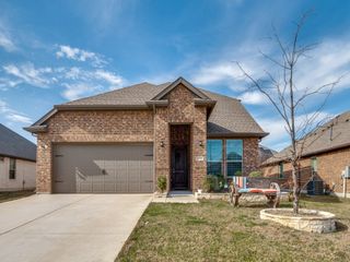 635 Congressional Avenue, Red Oak, TX 75154