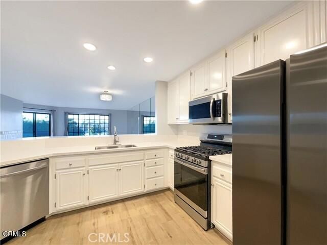 717 Island View Circle, Port Hueneme, CA 93041