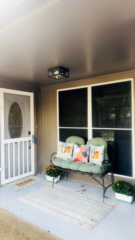 103 N Summit Street, Red Oak, TX 75154