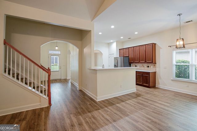 602 Sunflower Drive, Canton, GA 30114