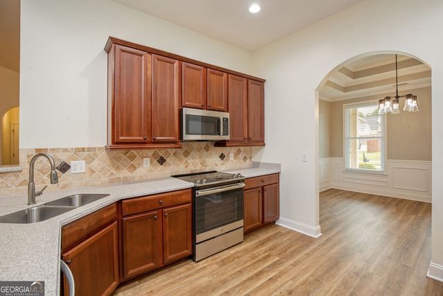 602 Sunflower Drive, Canton, GA 30114