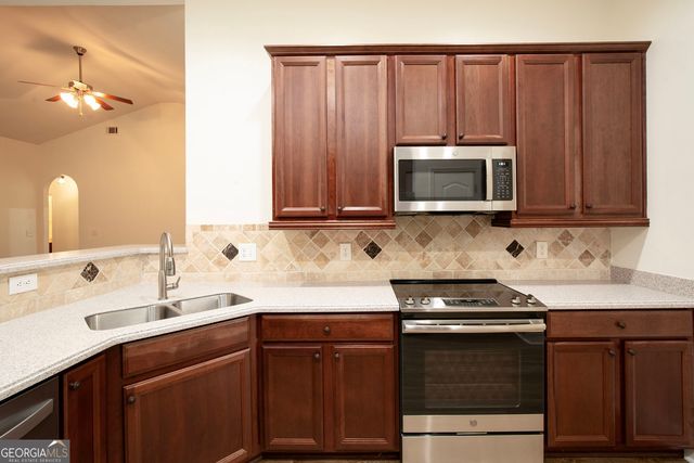 602 Sunflower Drive, Canton, GA 30114