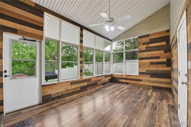 13028 Ambois Drive, Creve Coeur, MO 63141