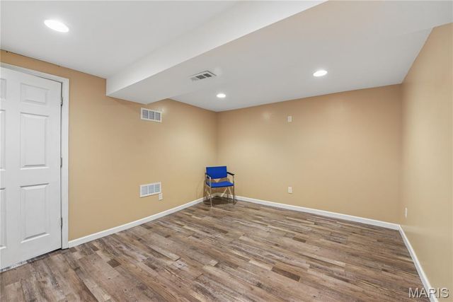 13028 Ambois Drive, Creve Coeur, MO 63141