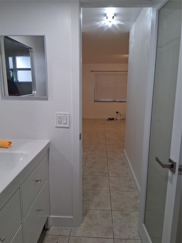 9800 Sunrise Lakes Boulevard 109, Sunrise, FL 33322