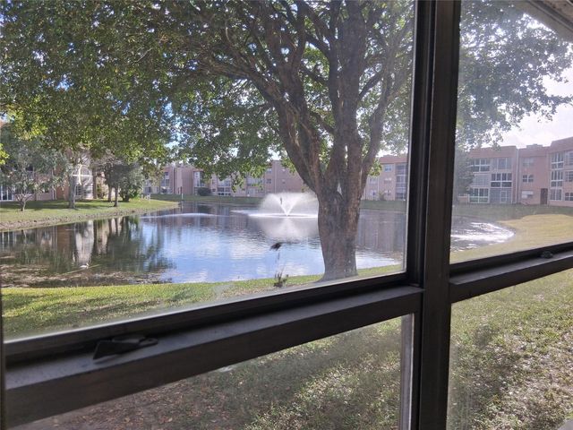 9800 Sunrise Lakes Boulevard 109, Sunrise, FL 33322