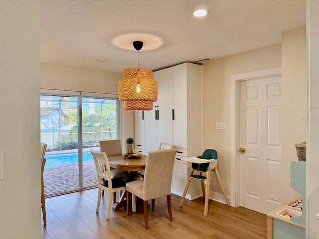 6073 TANGLEWOOD DRIVE NE, St Petersburg, FL 33703