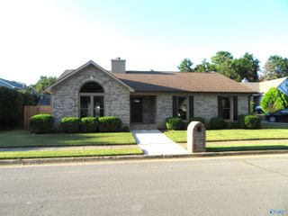 6612 Willow Springs Blvd, Huntsville, AL 35806