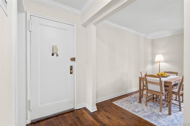 1825 Palmer Avenue 2D, Larchmont, NY 10538