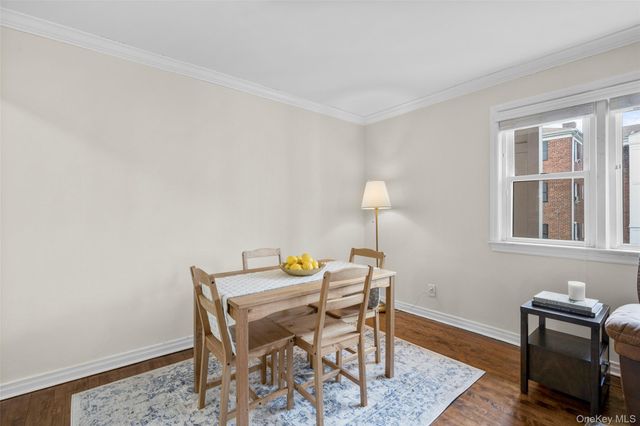 1825 Palmer Avenue 2D, Larchmont, NY 10538