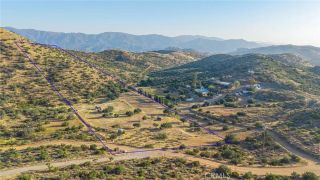 6780 Hubbard, Acton, CA 93510