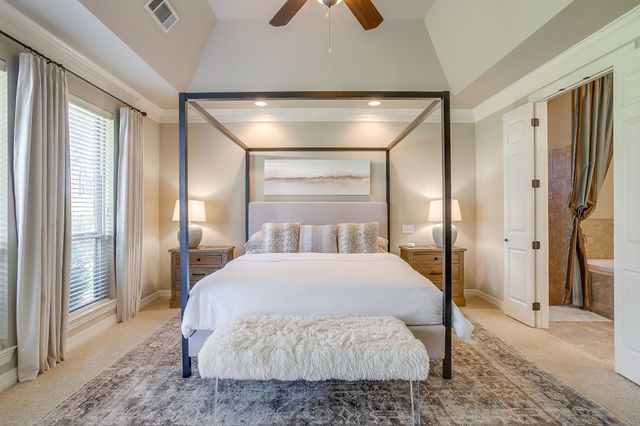 542 S Sugartree Drive, Lipan, TX 76462