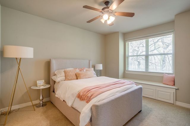 542 S Sugartree Drive, Lipan, TX 76462