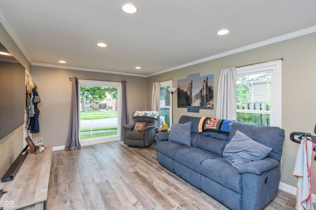 1623 Lawton Avenue, Columbus, IN 47201