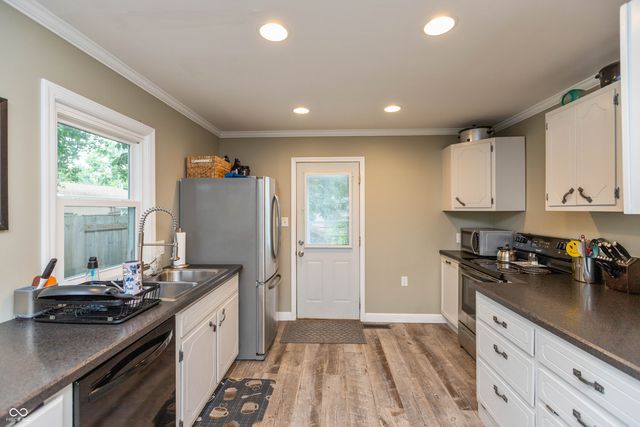 1623 Lawton Avenue, Columbus, IN 47201