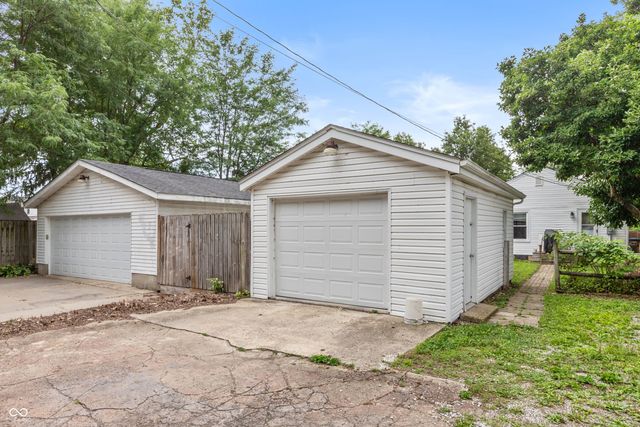 1623 Lawton Avenue, Columbus, IN 47201