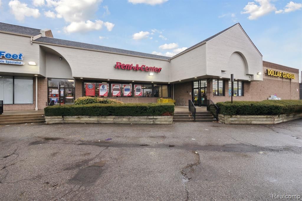 1071-1119 Fort Street, Lincoln Park, MI 48146